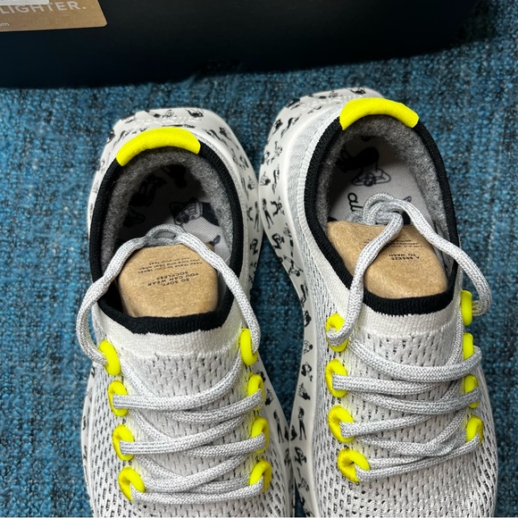 Allbirds Tree Dasher Oiselle x Mia Saine Running Shoes in Light Grey Neon Yellow - Picture 3 of 11